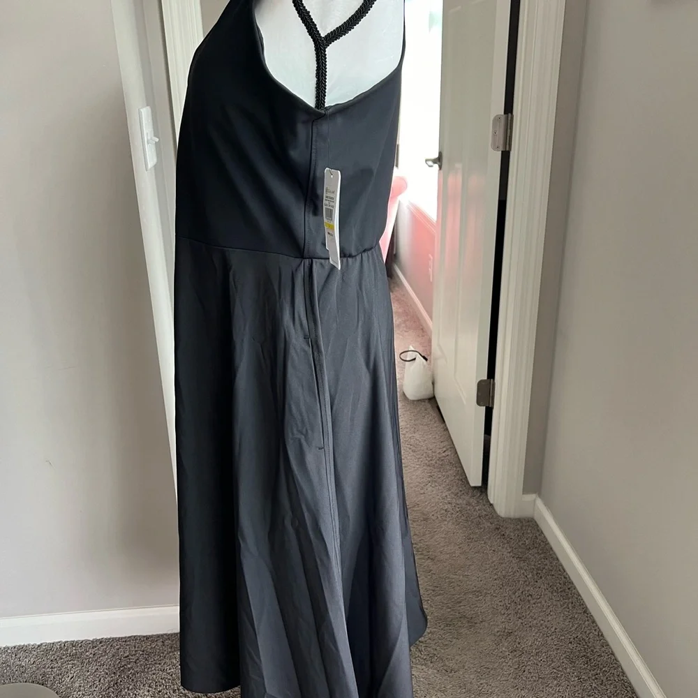 NWT Gaiam L Journey Midi Dress w/Bra Cups Black - Picture 2 of 8